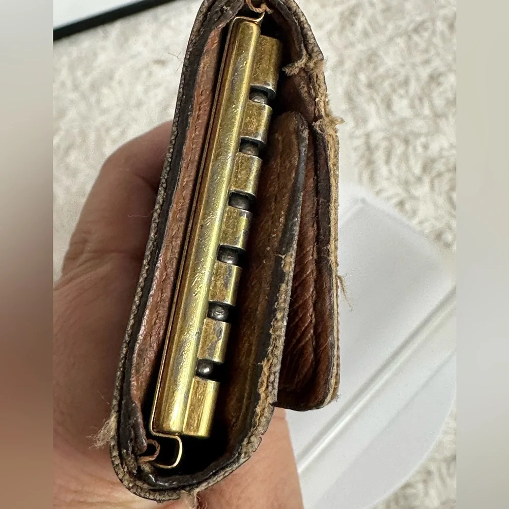 Louis Vuitton Monogram Multicles 6 Key Ring Wallet - Picture 3 of 6